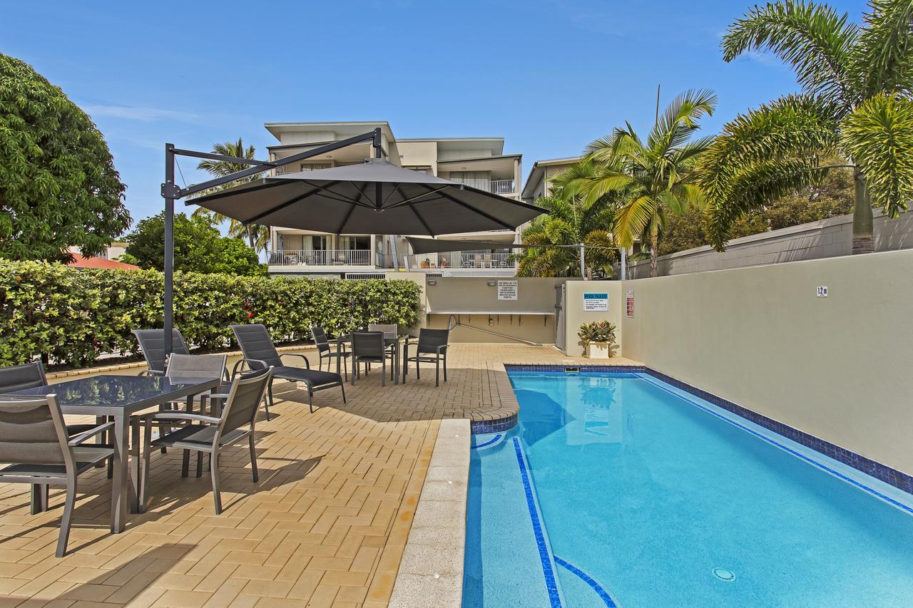 On The Bay Apartments Bongaree Екстериор снимка