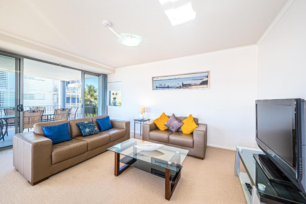 On The Bay Apartments Bongaree Екстериор снимка